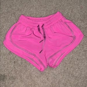 lululemon hotty hot shorts